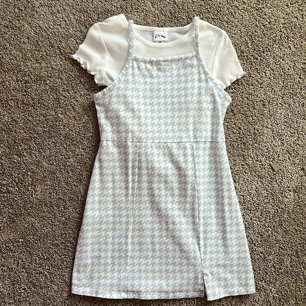 NWOT Girls 6/6x Art Class dress with undershirt